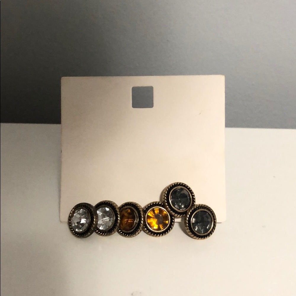 Set of three earrings